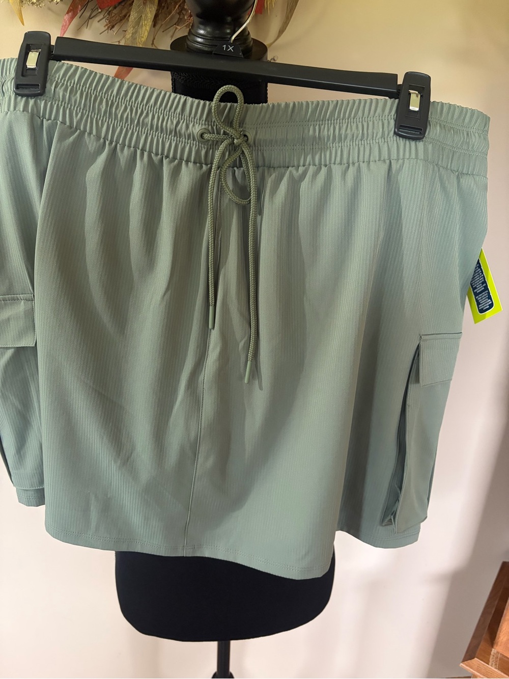 Women’s Sage Green Drawstring Cargo Skort - Casual Everyday